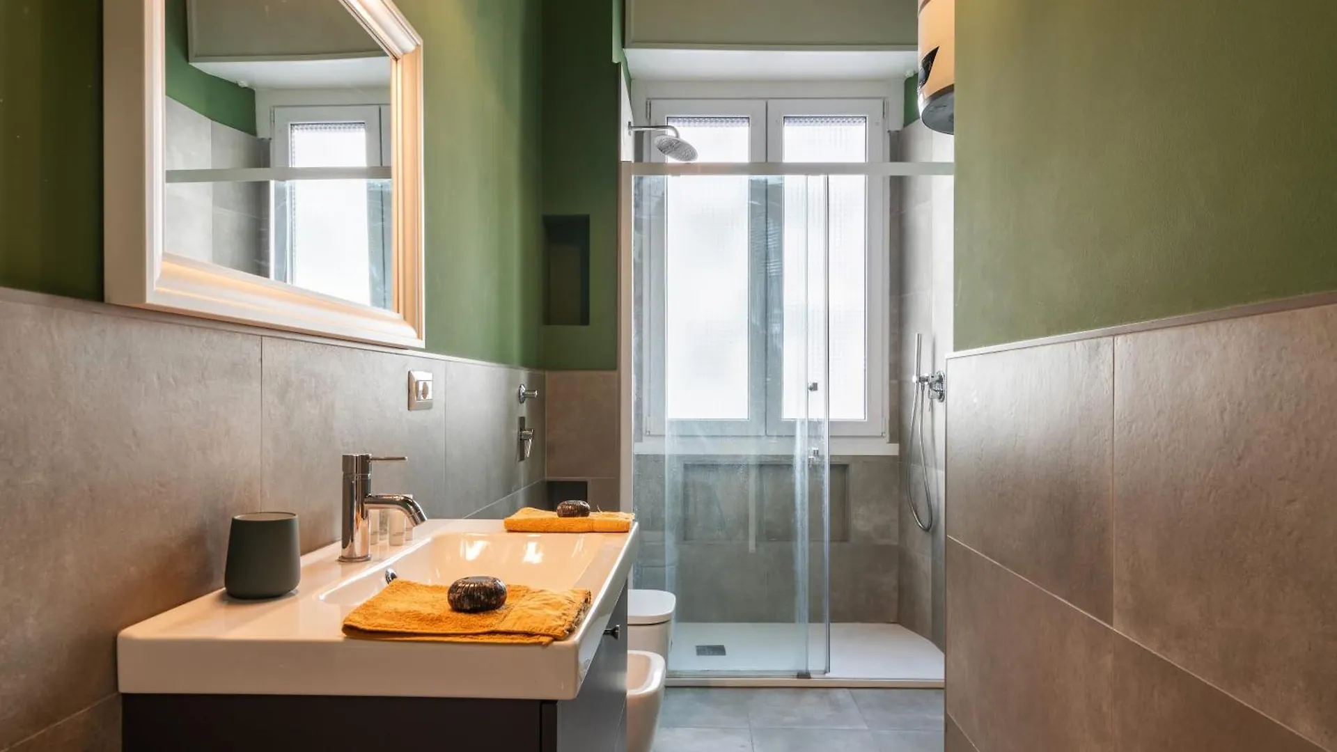 Flora Flexyrent Apartment Ac Milan Italy
